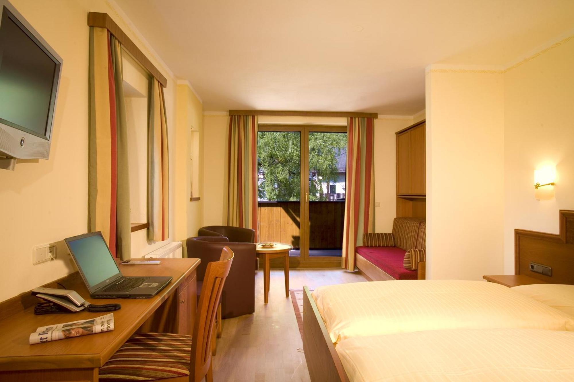 Garten - Hotel Sallerhof Grödig Εξωτερικό φωτογραφία