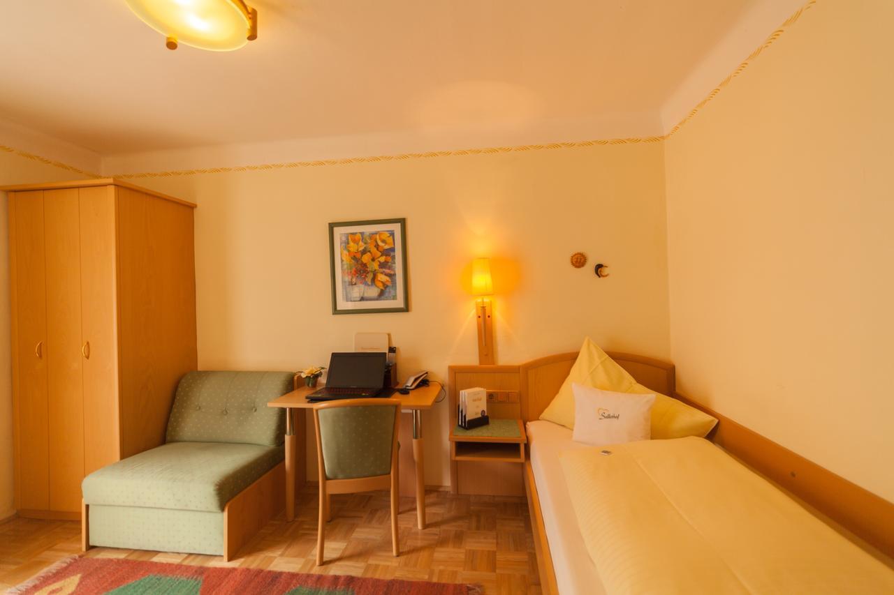 Garten - Hotel Sallerhof Grödig Εξωτερικό φωτογραφία