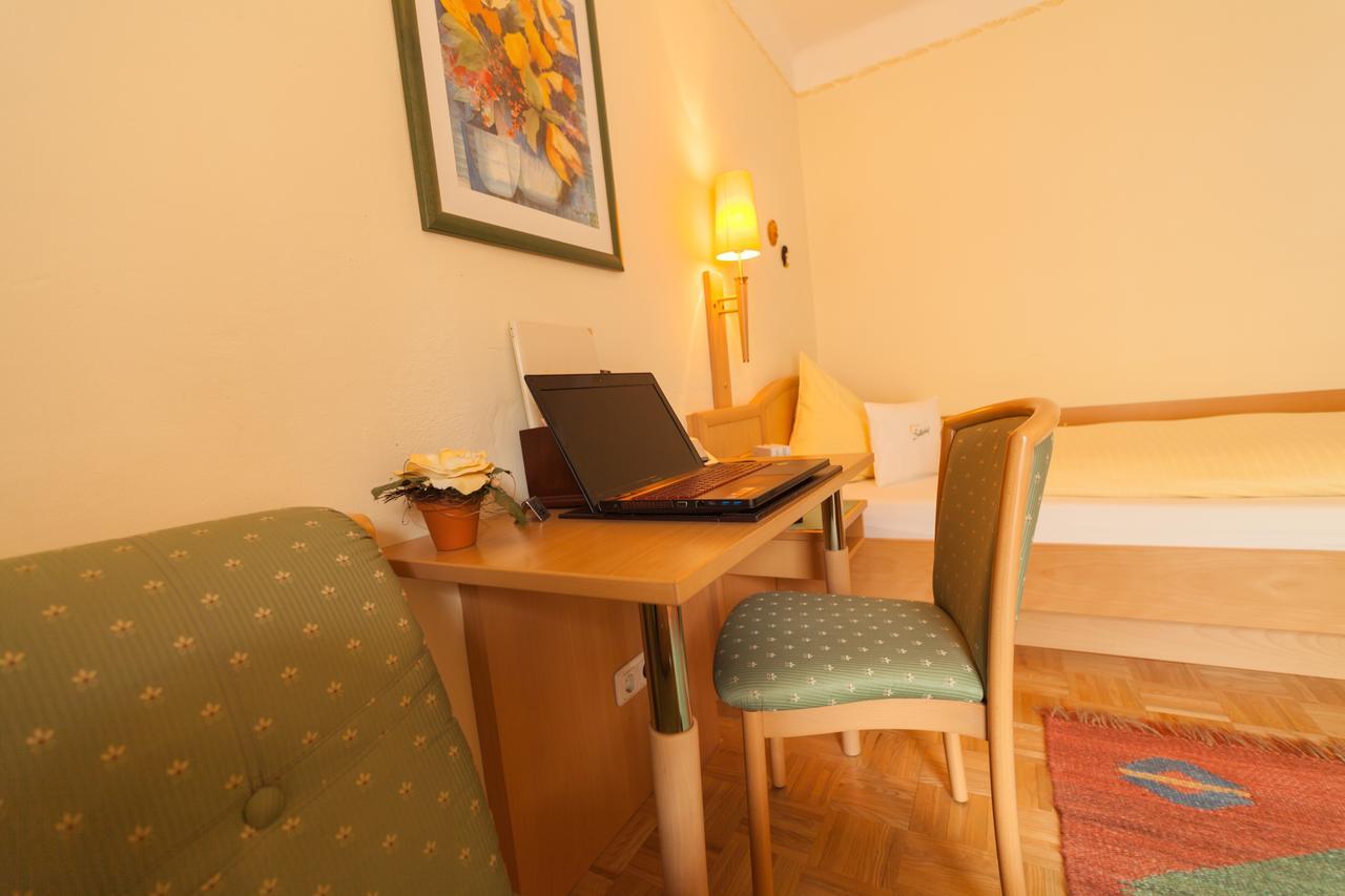 Garten - Hotel Sallerhof Grödig Εξωτερικό φωτογραφία