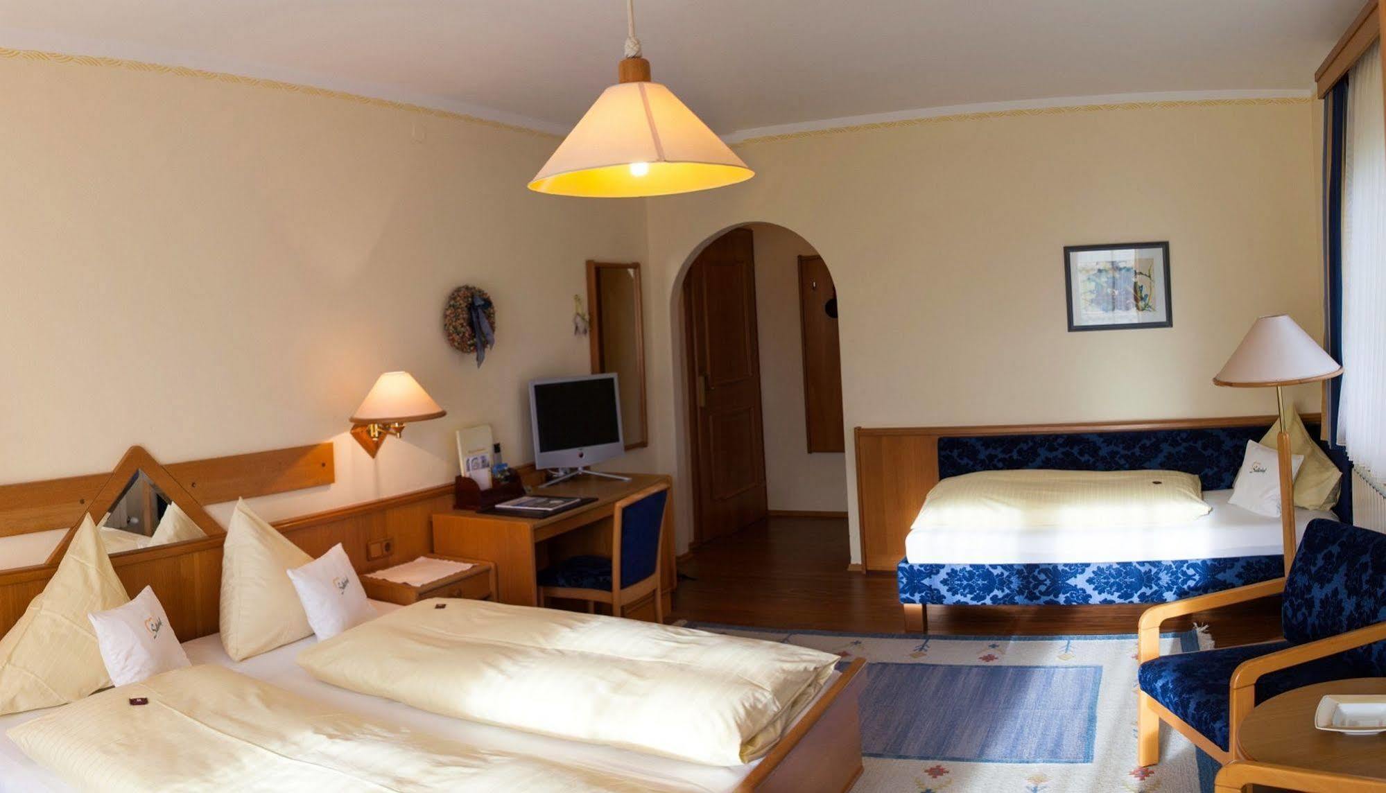 Garten - Hotel Sallerhof Grödig Εξωτερικό φωτογραφία